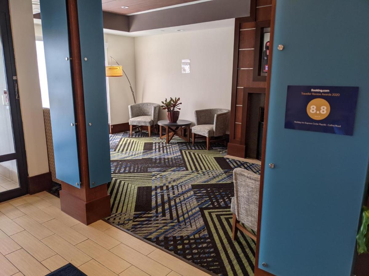 Holiday Inn Express Cedar Rapids - Collins Road By Ihg Exteriör bild
