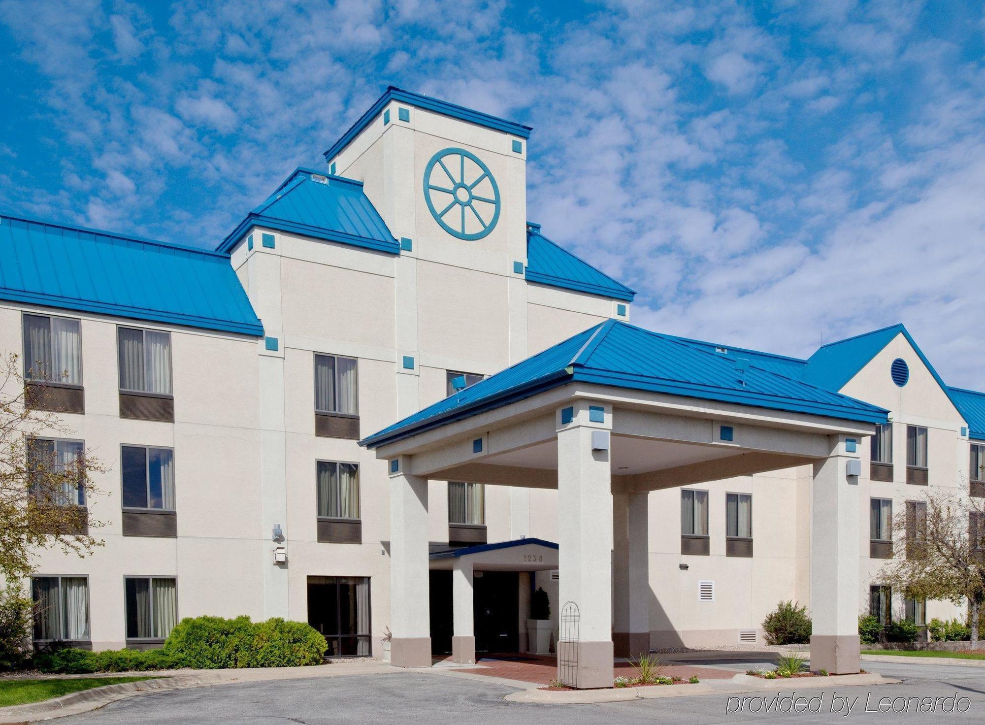 Holiday Inn Express Cedar Rapids - Collins Road By Ihg Exteriör bild