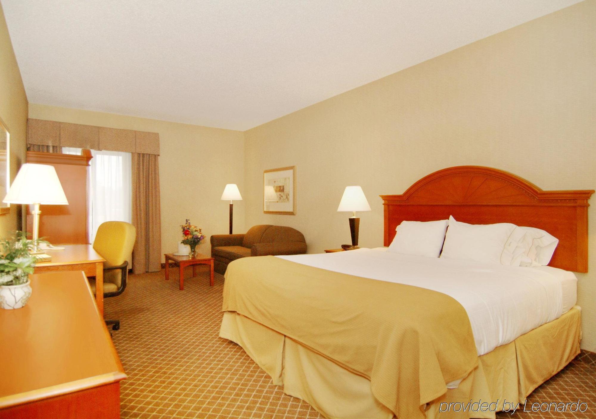 Holiday Inn Express Cedar Rapids - Collins Road By Ihg Exteriör bild
